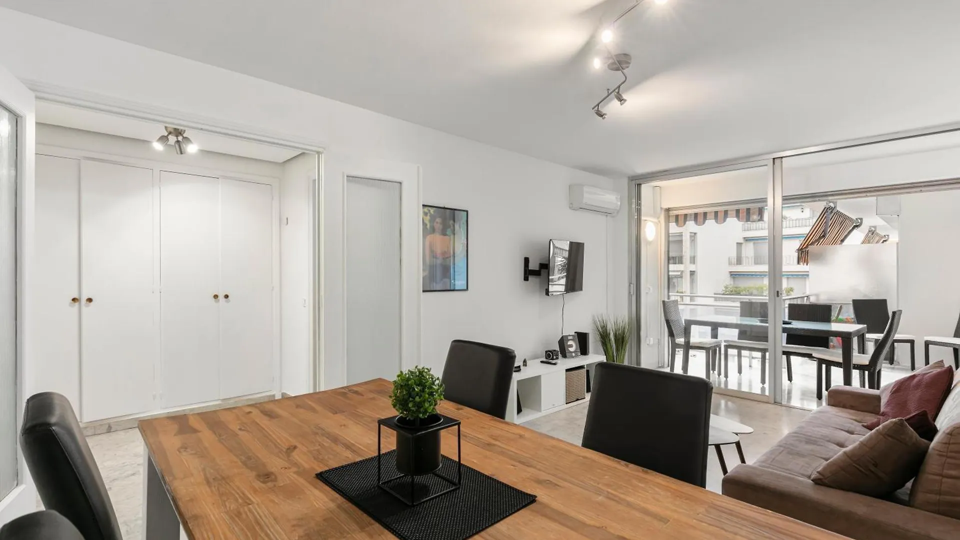 Suite Prestige Fshh Nice Apartment